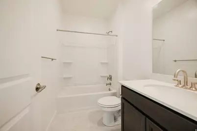 2241 E Granite Ln, Eagle Mountain, UT 84005 - Photo 10