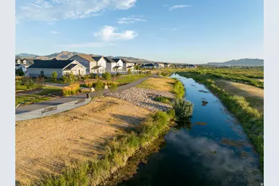 303 E Kanab Creek Dr, Saratoga Springs, UT 84045 - Photo 36