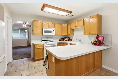 2421 N 400 E #M3, North Ogden, UT 84414 - Photo 4