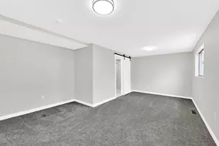 5980 S 2700 W, Roy, UT 84067 - Photo 16