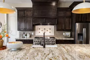 10847 S Hiddenwood Dr, Sandy, UT 84092 - Photo 26