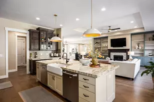 10847 S Hiddenwood Dr, Sandy, UT 84092 - Photo 24