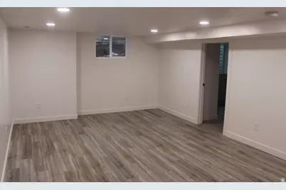 545 S 100 E, Bountiful, UT 84010 - Photo 10