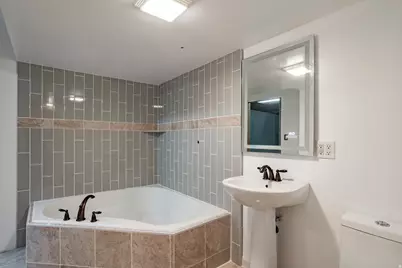 4986 S Hensley Cir, Taylorsville, UT 84129 - Photo 32