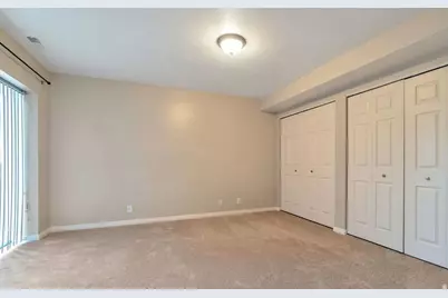 380 W 4900 S #11, Washington Terrace, UT 84405 - Photo 4