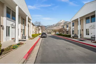 2263 E Tara Ln #4, Holladay, UT 84117 - Photo 18