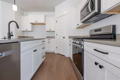 3960 W 930 N #503, Lehi, UT 84048 - Photo 8