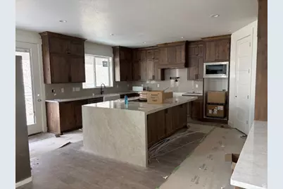 692 E Mountain Rd. N, North Ogden, UT 84414 - Photo 2