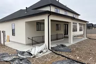 692 E Mountain Rd N, North Ogden, UT 84414 - Photo 18