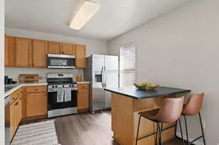 1207 W Torwood Ct S, Murray, UT 84123 - Photo 10