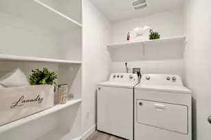 274 N Portside Ln, Saratoga Springs, UT 84045 - Photo 18