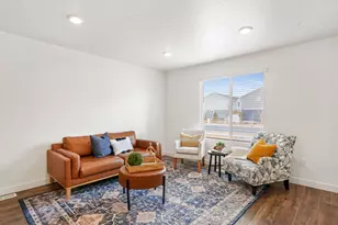 274 N Portside Ln, Saratoga Springs, UT 84045 - Photo 10