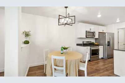 274 N Portside Ln, Saratoga Springs, UT 84045 - Photo 4