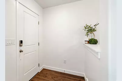 274 N Portside Ln, Saratoga Springs, UT 84045 - Photo 2