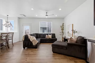 13377 S Vitasol Ln W, Herriman, UT 84096 - Photo 2