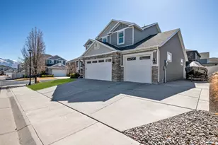 3803 W Coastal Dune Dr, South Jordan, UT 84009 - Photo 2