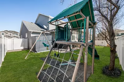 3803 W Coastal Dune Dr, South Jordan, UT 84009 - Photo 40