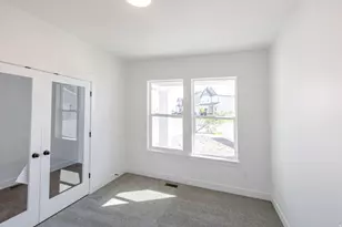 221 E Greyhawk Dr, Eagle Mountain, UT 84005 - Photo 4