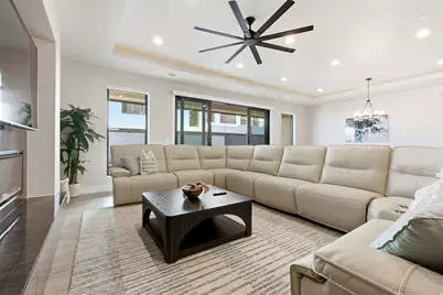 5267 W 2440 S, Hurricane, UT 84737 - Photo 10