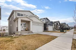 4206 E Bonne Vista Dr N, Eagle Mountain, UT 84005 - Photo 2