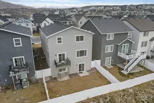 4206 E Bonne Vista Dr N, Eagle Mountain, UT 84005 - Photo 8