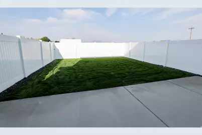 641 N 300 W, Smithfield, UT 84335 - Photo 2