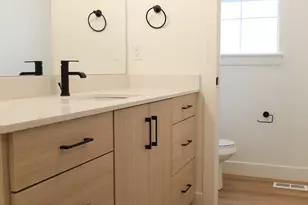 641 N 300 W, Smithfield, UT 84335 - Photo 10