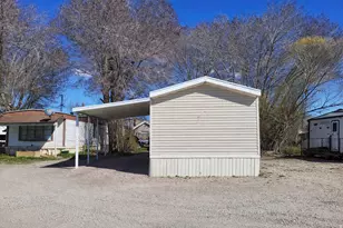 899 N 750 W, Price, UT 84501 - Photo 14