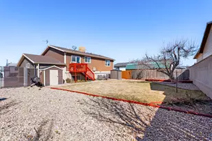 4969 S Sundrop Cir W, Kearns, UT 84118 - Photo 14