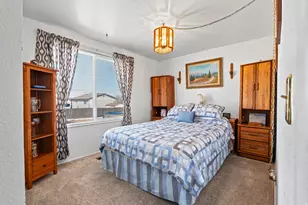 4969 S Sundrop Cir W, Kearns, UT 84118 - Photo 6