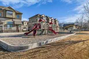 586 E 1590 S, Lehi, UT 84043 - Photo 34