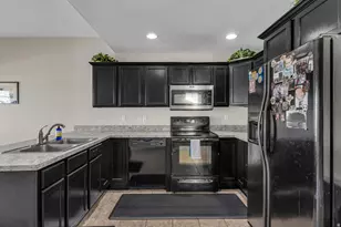 586 E 1590 S, Lehi, UT 84043 - Photo 10