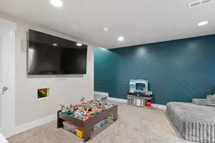 870 W Steeple Chase Dr, Kaysville, UT 84037 - Photo 16