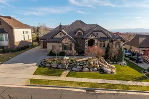 1582 Hidden Springs Pkwy, Fruit Heights, UT 84037 - Photo 1