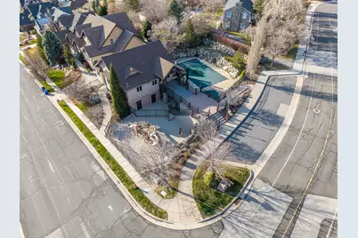 1582 Hidden Springs Pkwy, Fruit Heights, UT 84037 - Photo 88