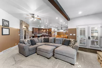 1582 Hidden Springs Pkwy, Fruit Heights, UT 84037 - Photo 42