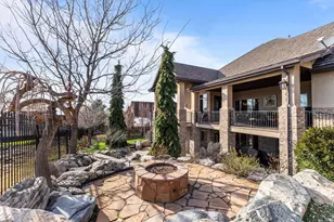 1582 Hidden Springs Pkwy, Fruit Heights, UT 84037 - Photo 52