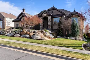 1582 Hidden Springs Pkwy, Fruit Heights, UT 84037 - Photo 1