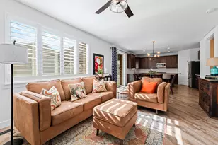 1368 E 275 S, Layton, UT 84040 - Photo 4