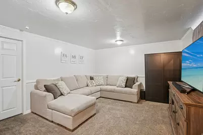 216 S 400 W, Orem, UT 84058 - Photo 22