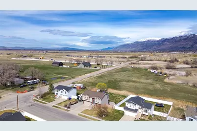 1148 W 2450 S, Perry, UT 84302 - Photo 24