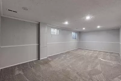 3246 W Royalwood Dr, Taylorsville, UT 84129 - Photo 10