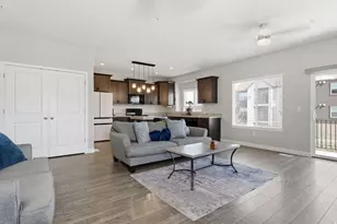 11958 S Electra Peak Pl W, Herriman, UT 84096 - Photo 8