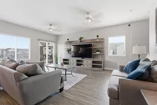 11958 S Electra Peak Pl W, Herriman, UT 84096 - Photo 4