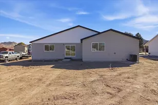340 S Maple Dr, Salina, UT 84654 - Photo 6