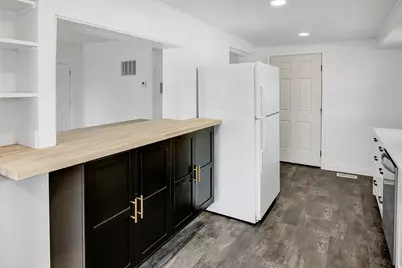 205 N 100 W, Tremonton, UT 84337 - Photo 6