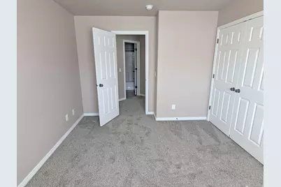 1781 W 5050 S, Roy, UT 84067 - Photo 10