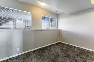 1241 E 3075 N, Layton, UT 84040 - Photo 20