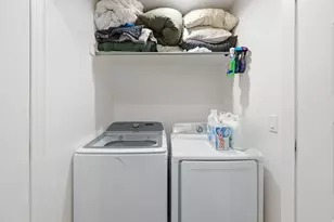 449 N Beaumont Ct E, Salt Lake City, UT 84116 - Photo 14