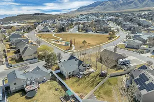 332 W Hillside Dr, Saratoga Springs, UT 84045 - Photo 38